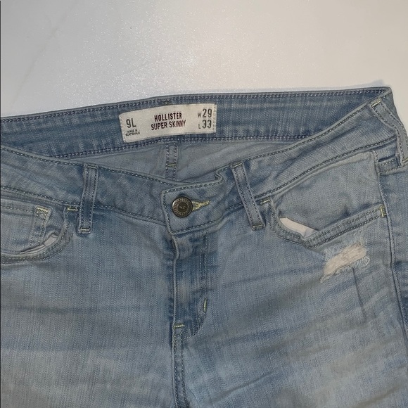 Hollister Super Skinny Jeans - Picture 4 of 6